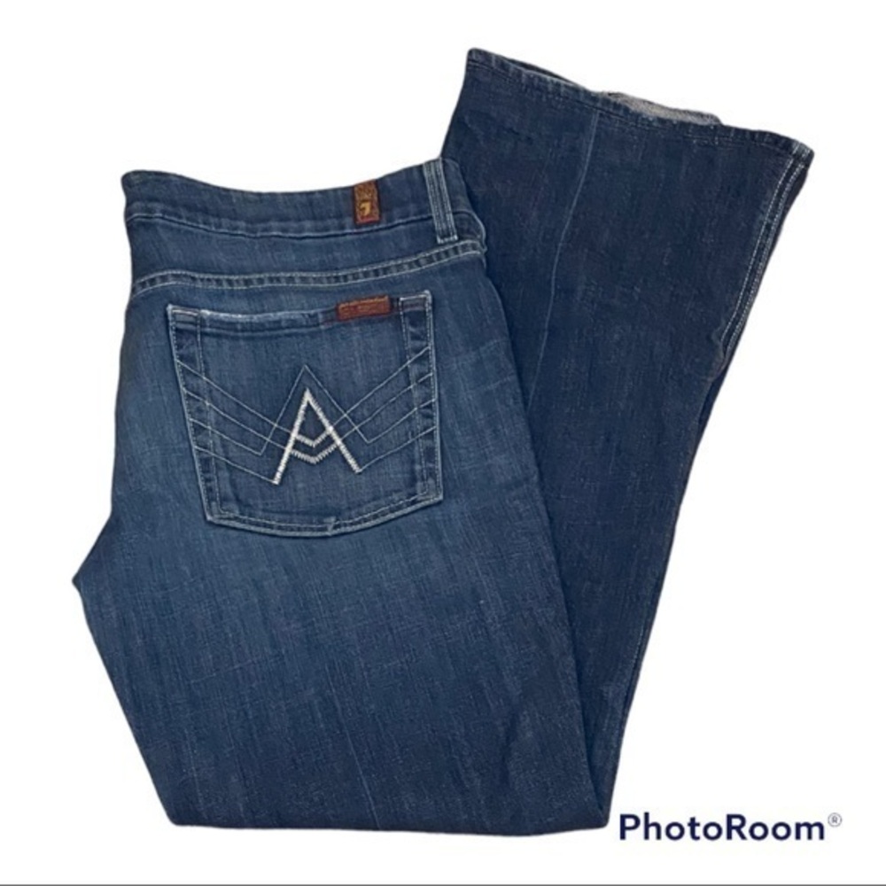 7 For All Mankind Women’s Straight Leg Jeans in Dark Blue Denim